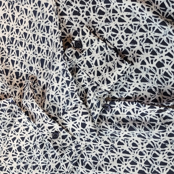 Michael Kors Tie Front Shirt - Picture 12 of 13